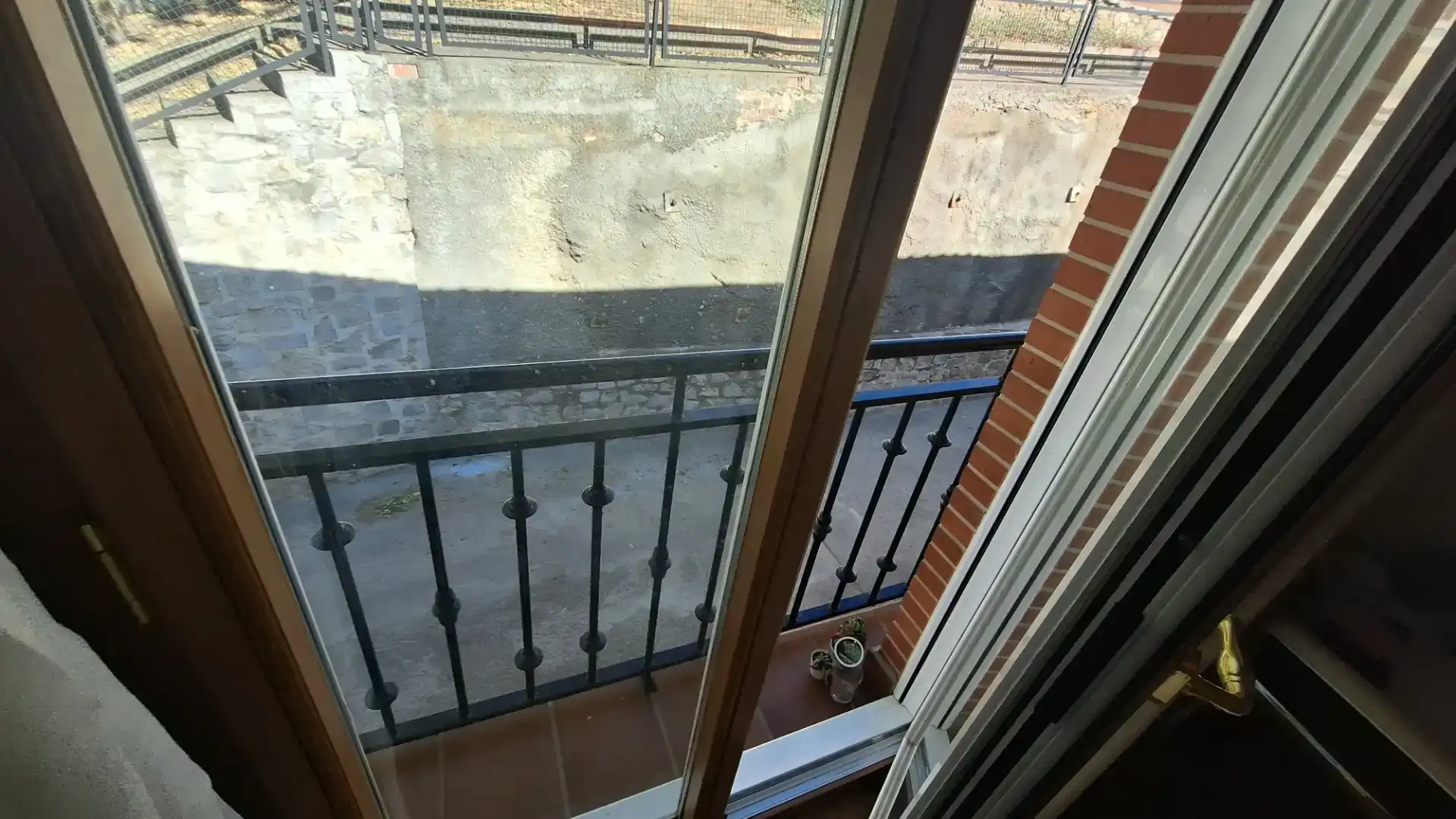 Terrassa de Casa o xalet en venda en Mucientes amb Parquet, Traster i Moblat