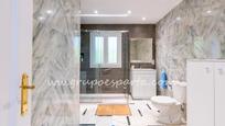 Bathroom of House or chalet for sale in Espartinas  with Air Conditioner, Private garden and Storage room