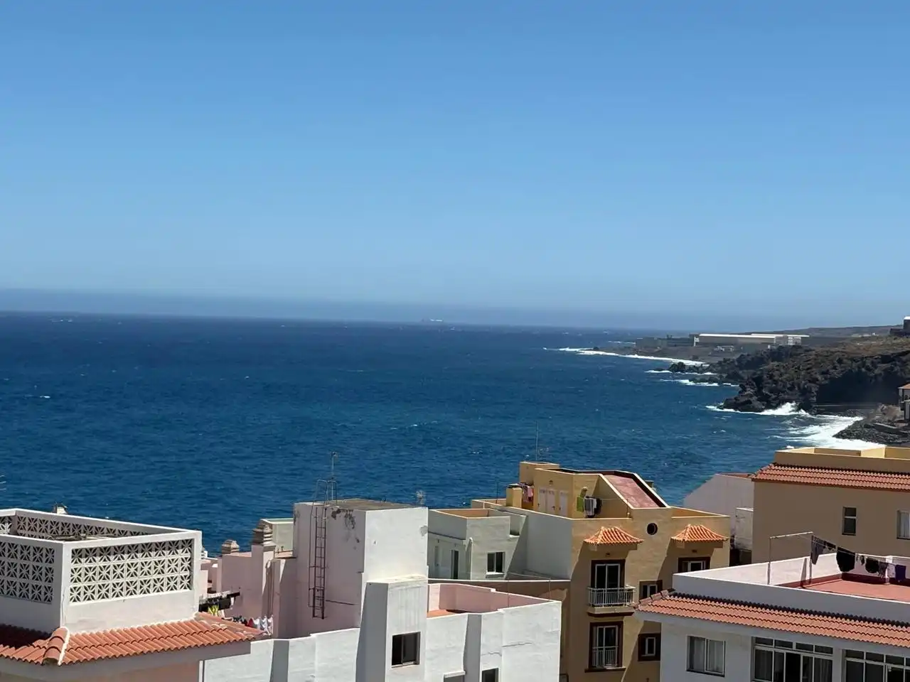 Exterior view of Flat for rent in Candelaria  with Storage room and Furnished