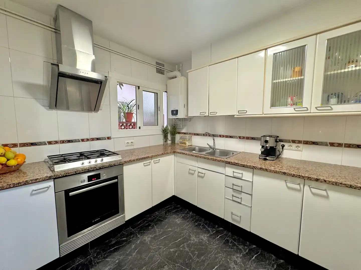 Kitchen of Flat for sale in Sant Feliu de Guíxols  with Heating and Terrace