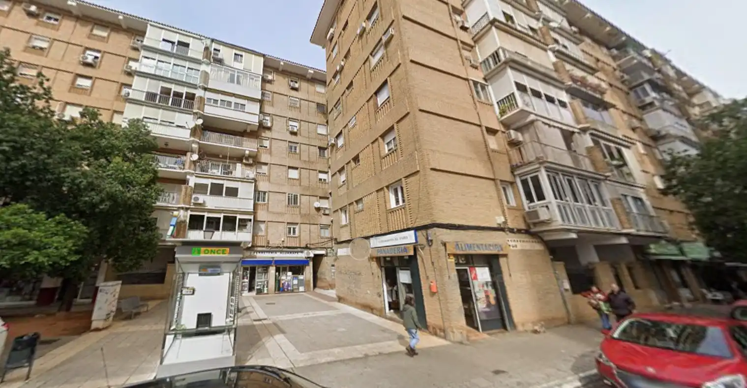 Vista exterior de Pis en venda en Mairena del Aljarafe