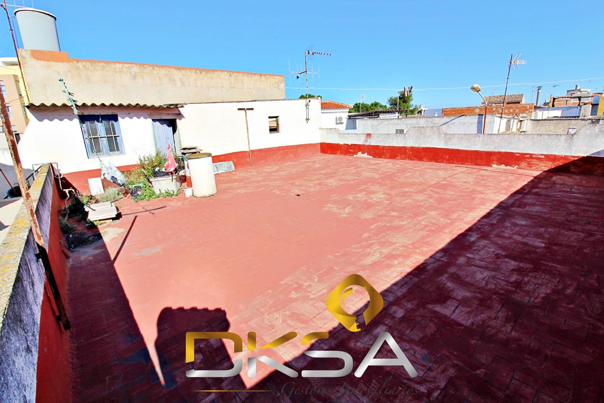 Vista exterior de Casa o xalet en venda en Betxí amb Terrassa i Traster