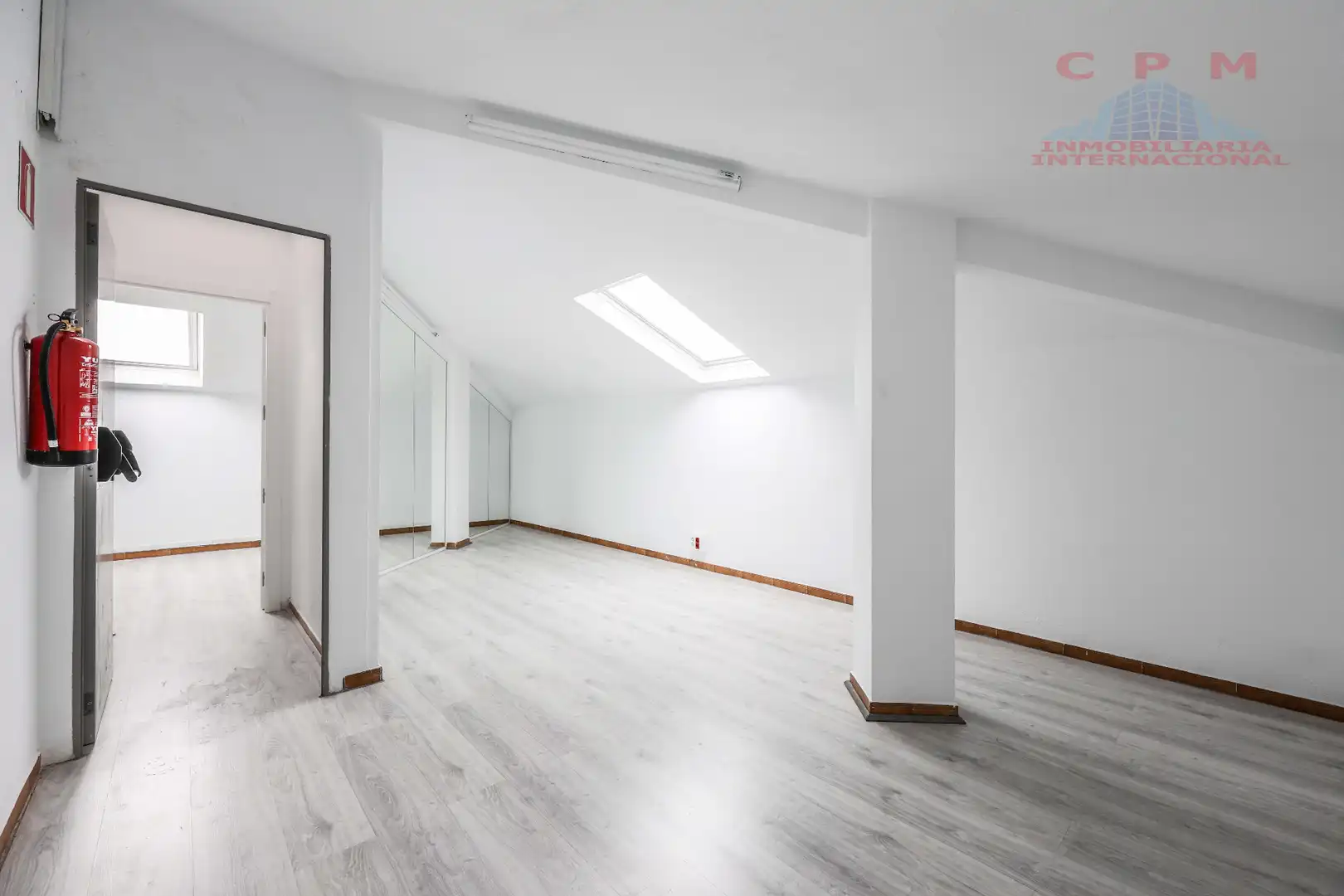 Office for rent in Madrid  with Air Conditioner, Heating and Terrace