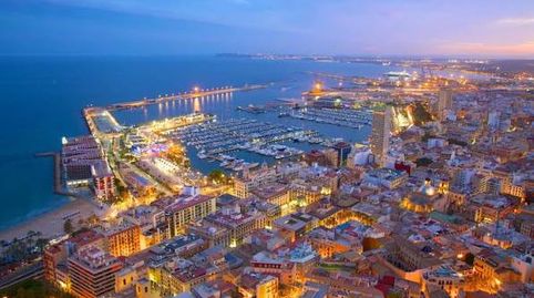Foto 3 de Edificio en venta en Placa de Los Luceros, Ensanche - Diputación, Alicante / Alacant