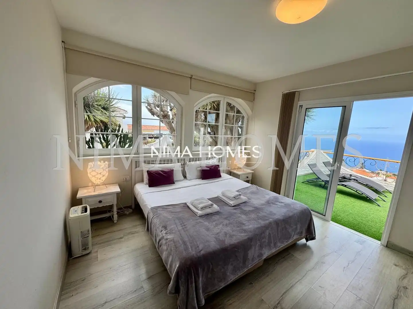 Bedroom of Apartments for sale in Tacoronte  with Air Conditioner, Terrace and Alarm