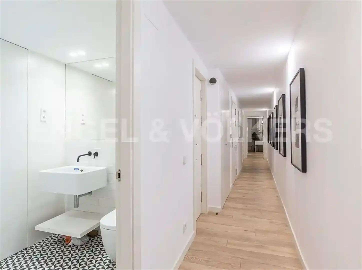 Ático de obra nueva con terraza en venta en Carrer dels Escudellers 16, imagen 21