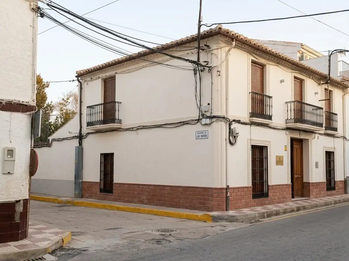 Casa amb terrassa en venda a Calle REAL (VENT) 14