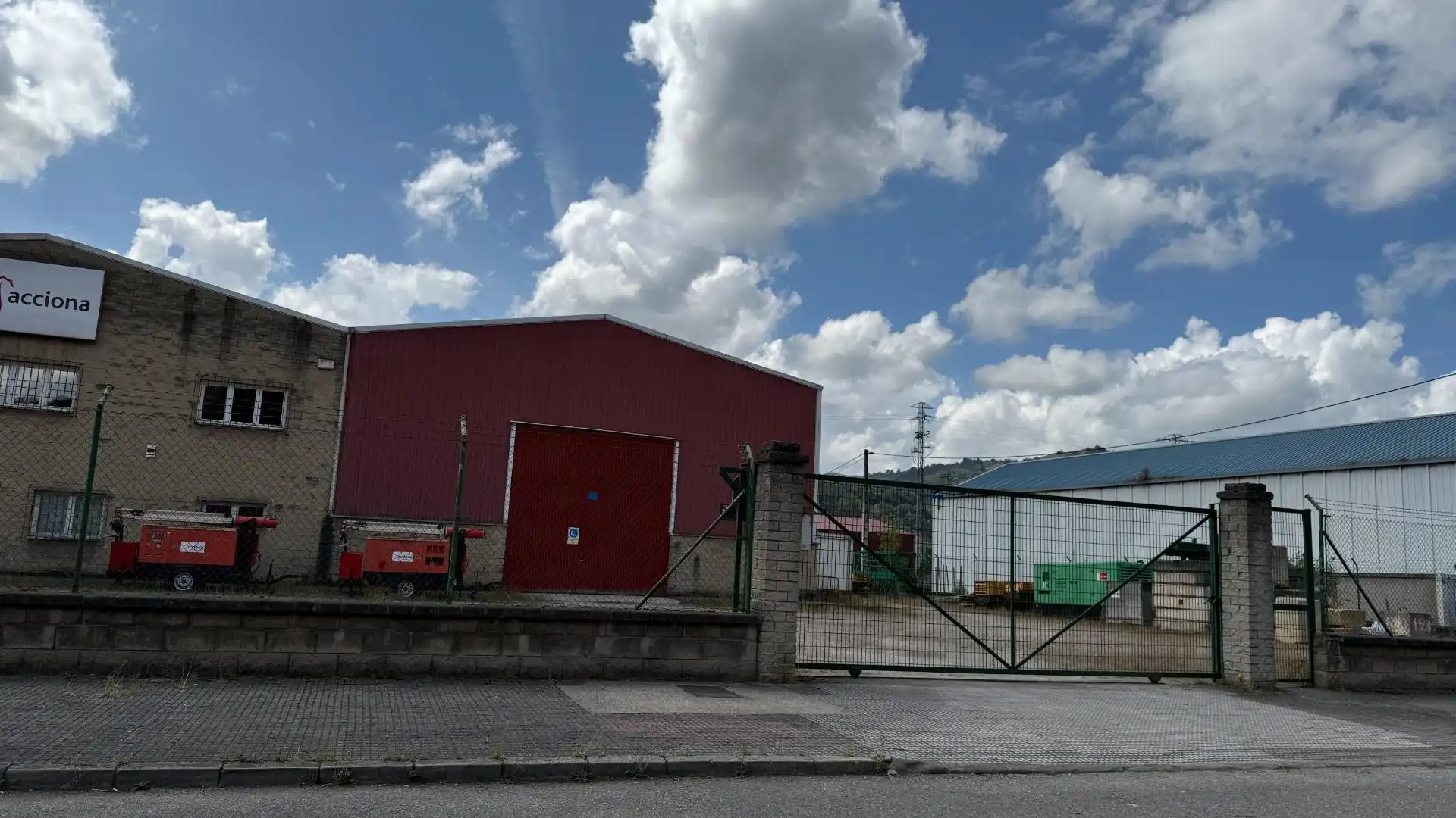 Exterior view of Industrial buildings for sale in Langreo