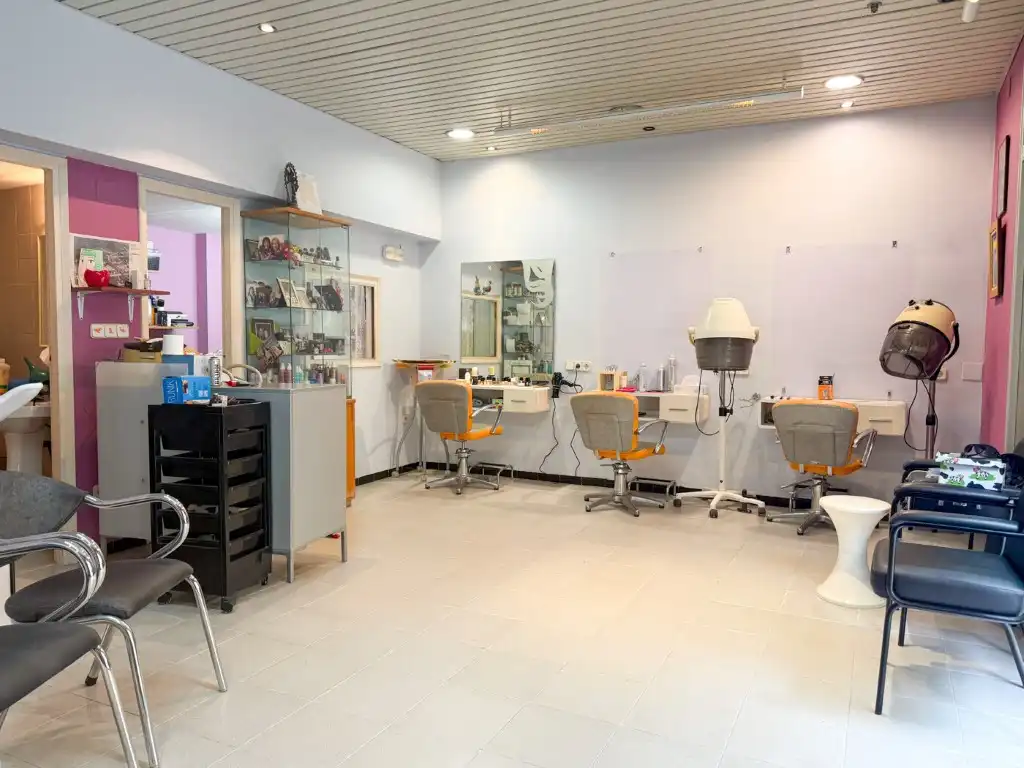 Local comercial en venda a Calle Marca De L'Ham, imagen 2