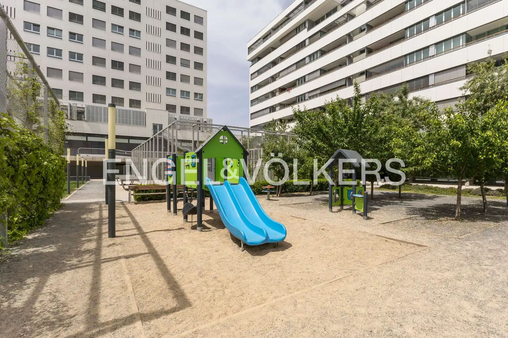 Piso de alquiler en Valdebebas - Valdefuentes