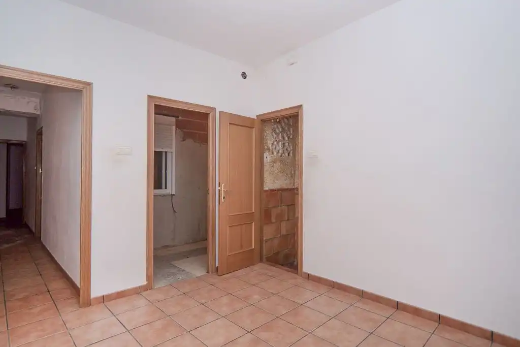 Casa adosada en venda en Calasparra
