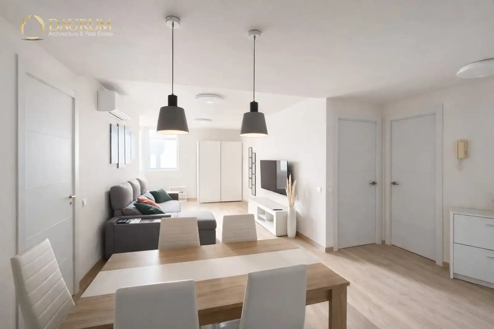 Appartamento con piscina in vendita a CALLE DE VIENA, 1, imagen 10
