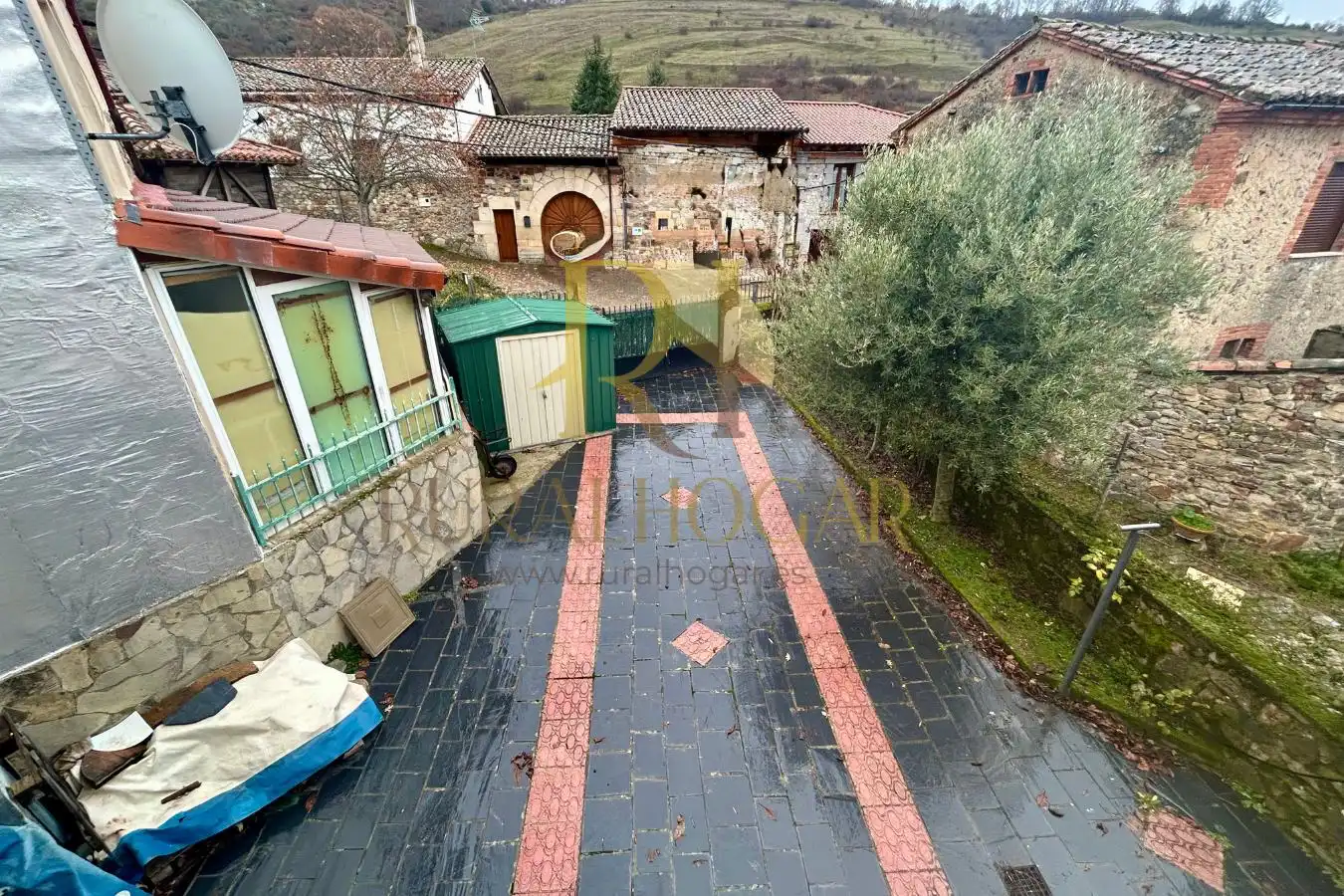 Exterior view of Detached homes for sale in Boñar