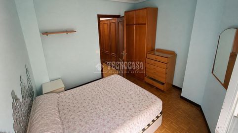 Foto 5 de Piso en venta en Numancia - San Fernando, Santander