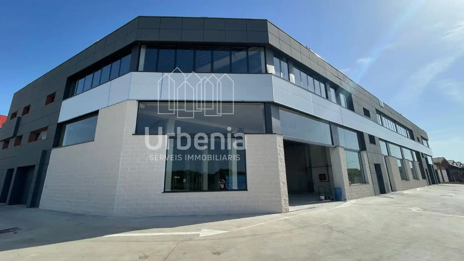 Vista exterior de Nave industrial en venta en Cabrera de Mar