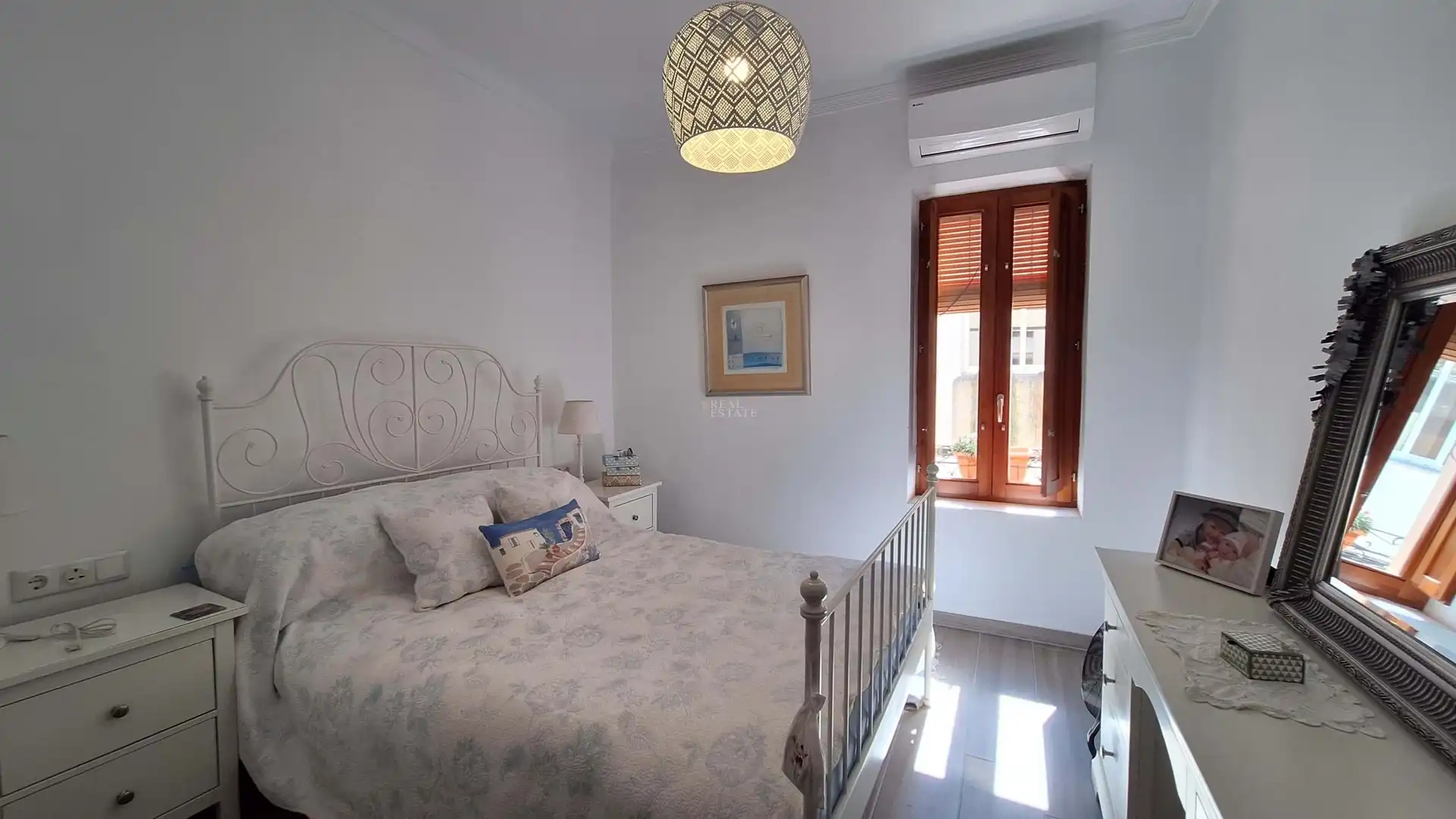 Dormitori de Casa adosada en venda en Orba amb Aire condicionat, Calefacció i Terrassa