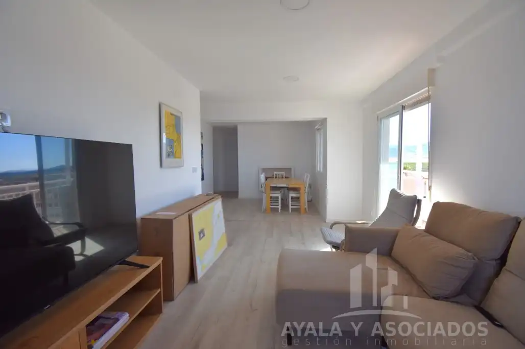 Sala de estar de Piso en venta en Cartagena con Aire acondicionado, Calefacción y Balcón