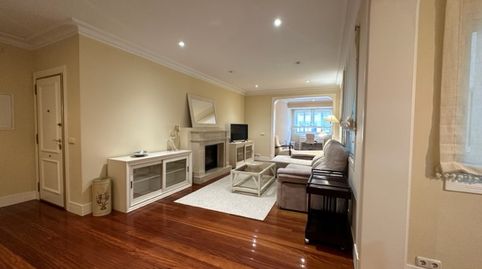 Foto 3 de Piso de alquiler en Rúa Da República de el Salvador, Ensanche - Sar, Santiago de Compostela