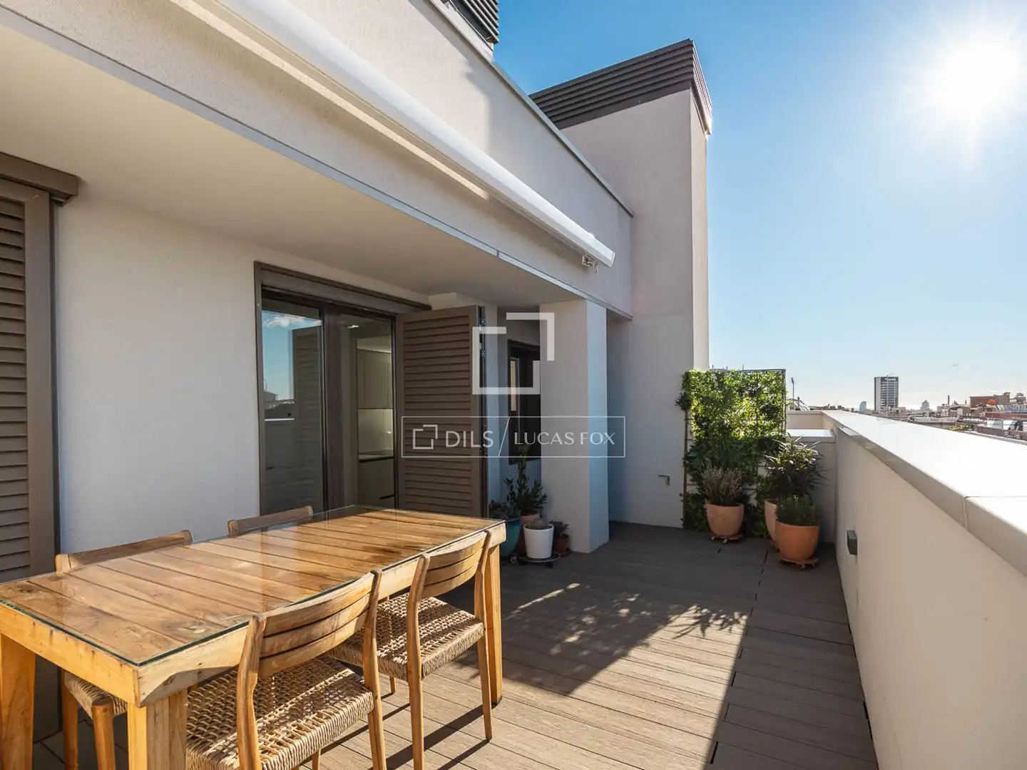 Terrasse von Dachboden zum Verkauf in Barcelona mit Klimaanlage, Heizung und Terrasse