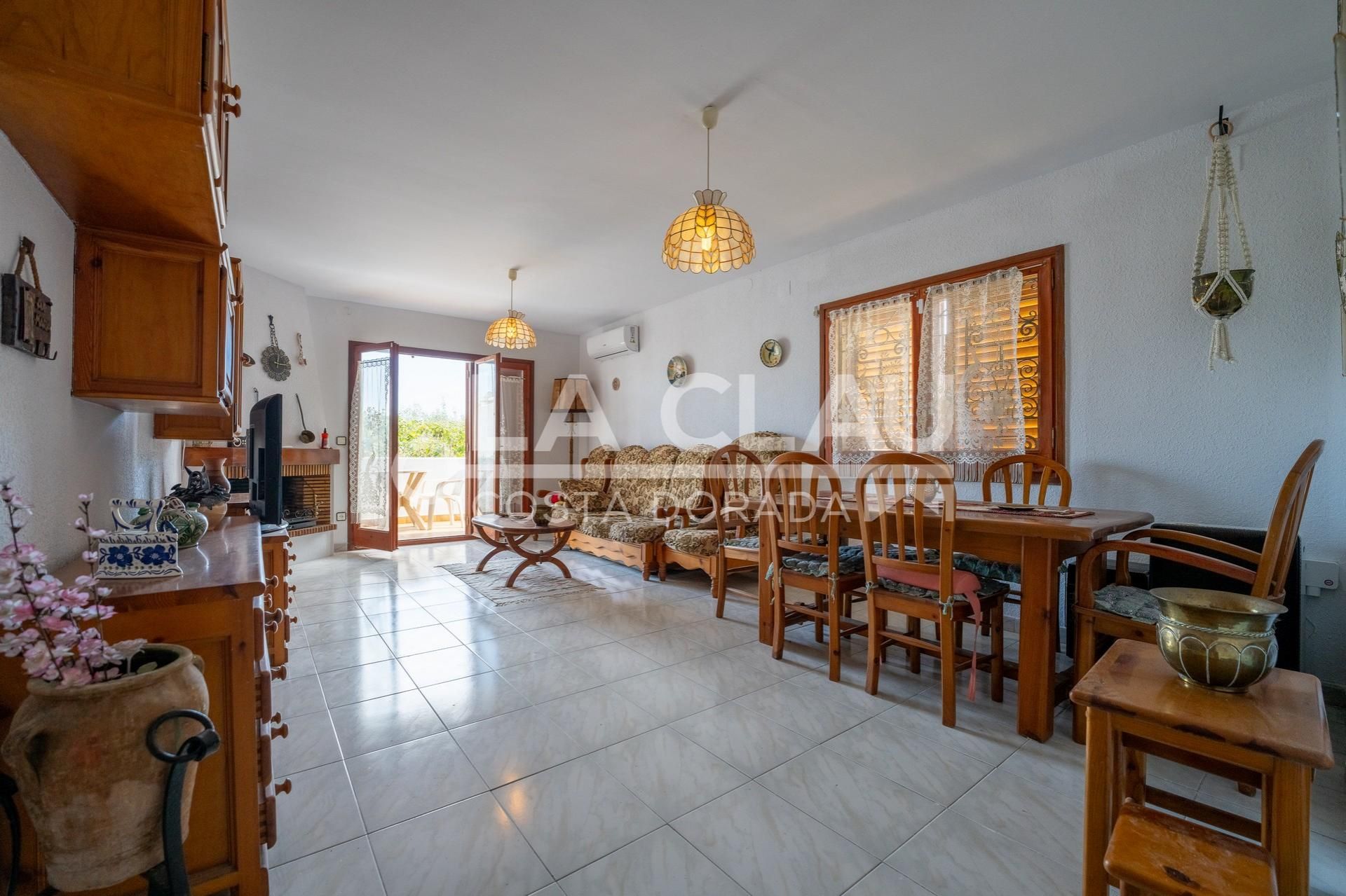 Sala de estar de Casa o chalet de alquiler en Torredembarra con Calefacción y Jardín privado