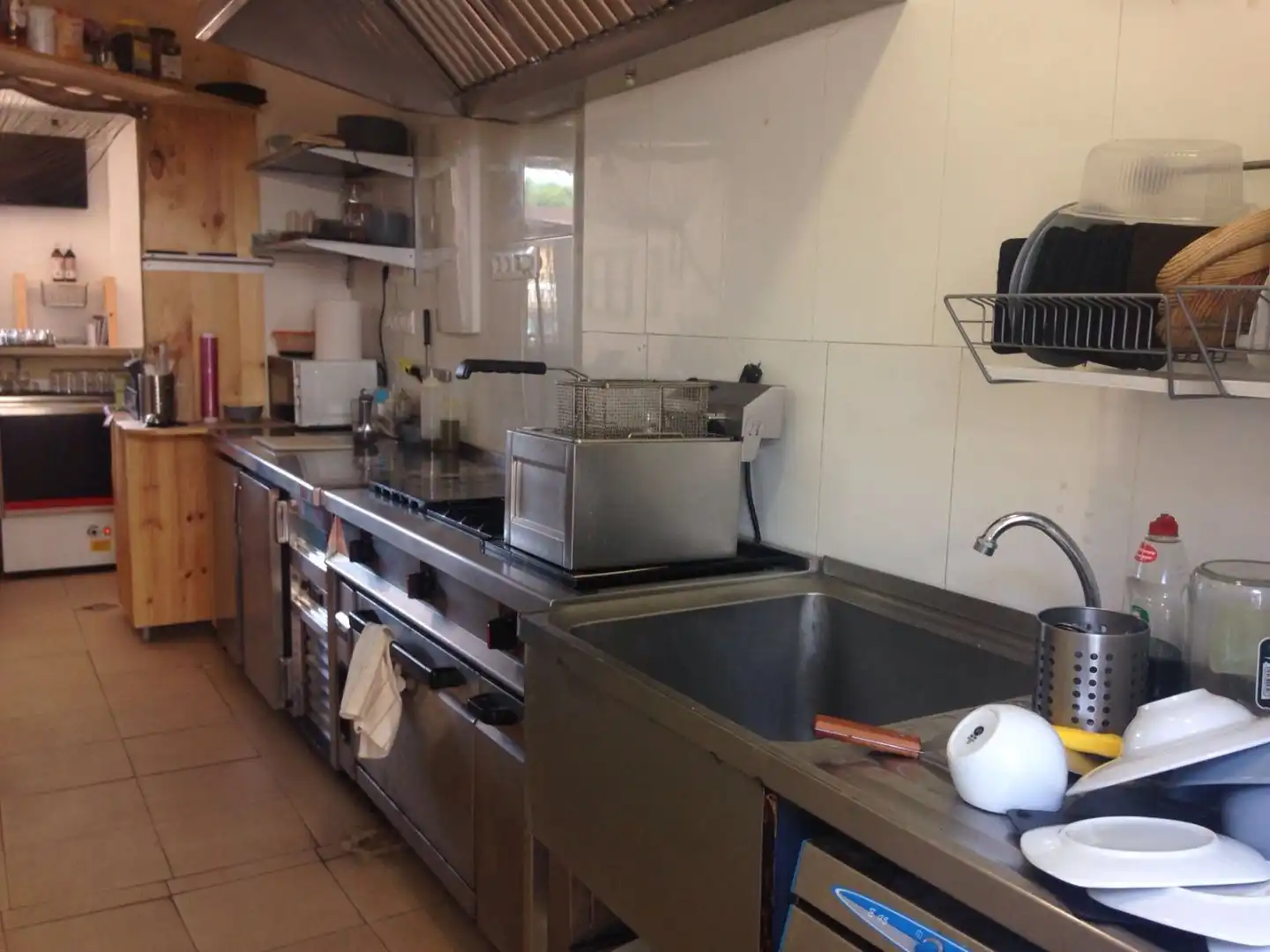 Local comercial en venta en Playa de la Barrosa -Av. de los Pescadores 2, imagen 6