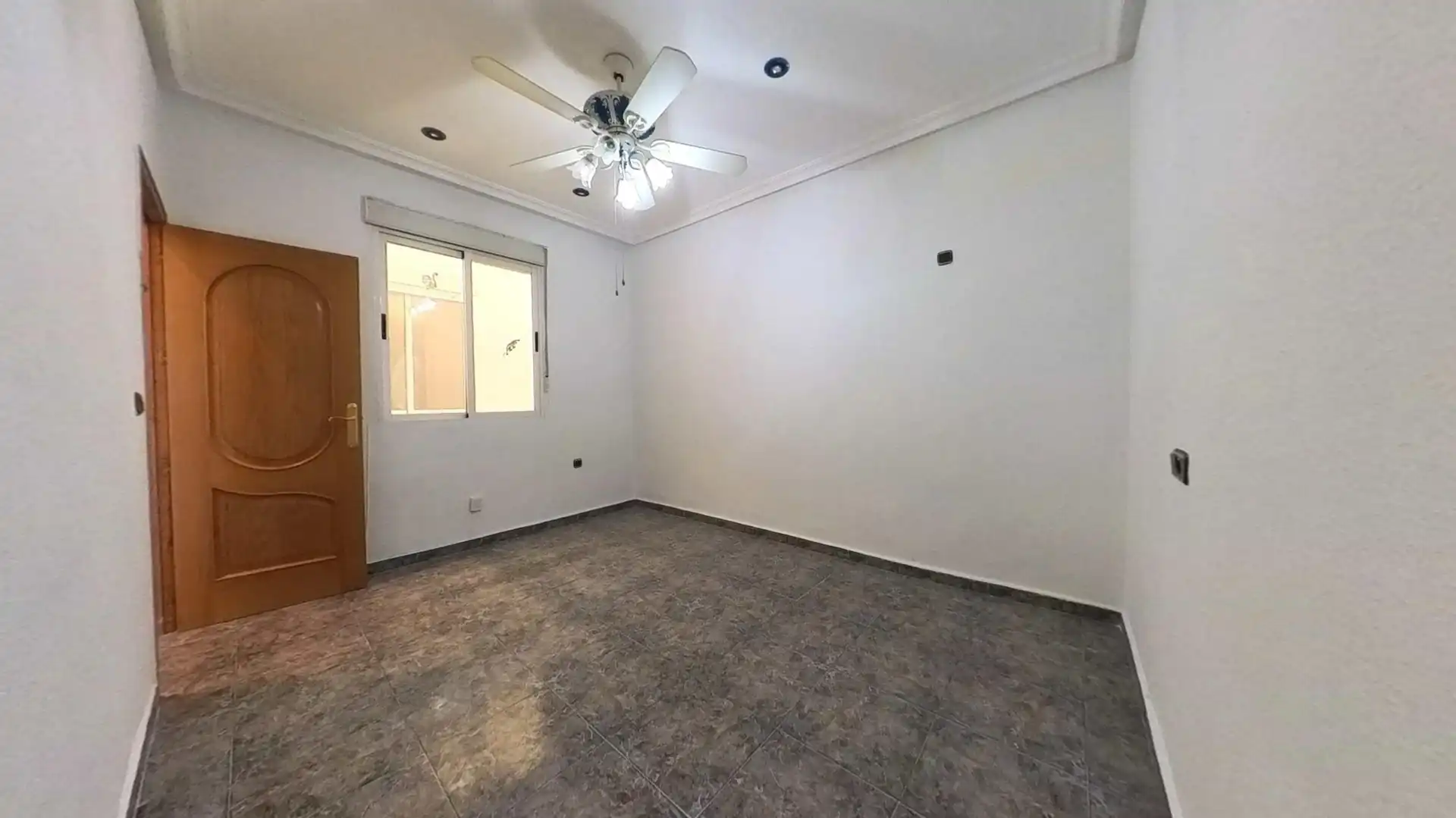 Piso en venta en Orihuela con Terraza