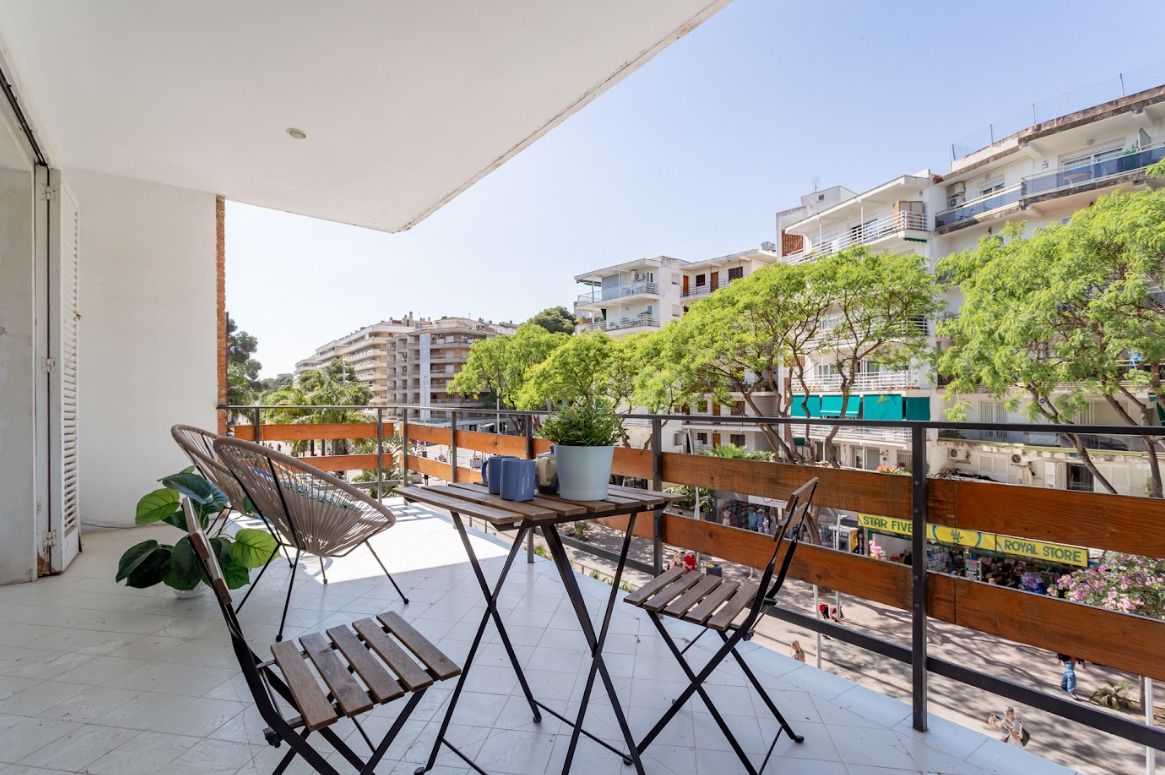 Vista exterior de Apartamento en venta en Salou con Terraza
