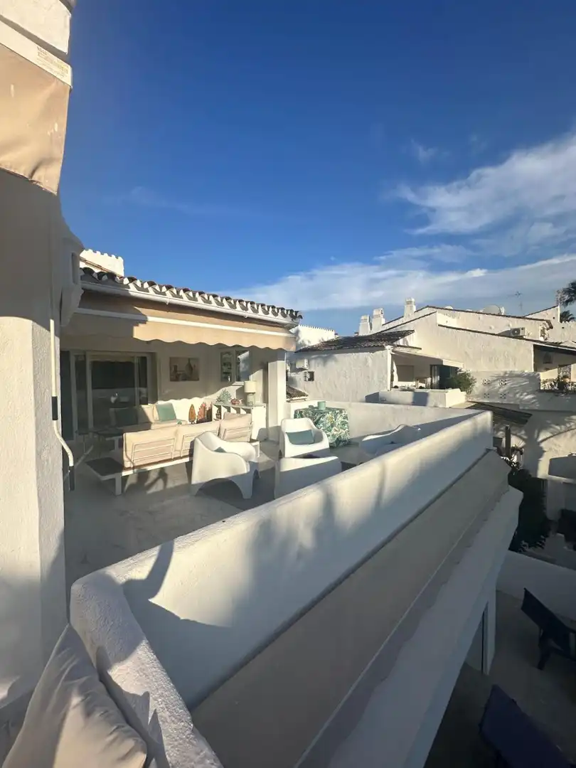Apartment with pool to rent in Nueva Andalucía, imagen 4