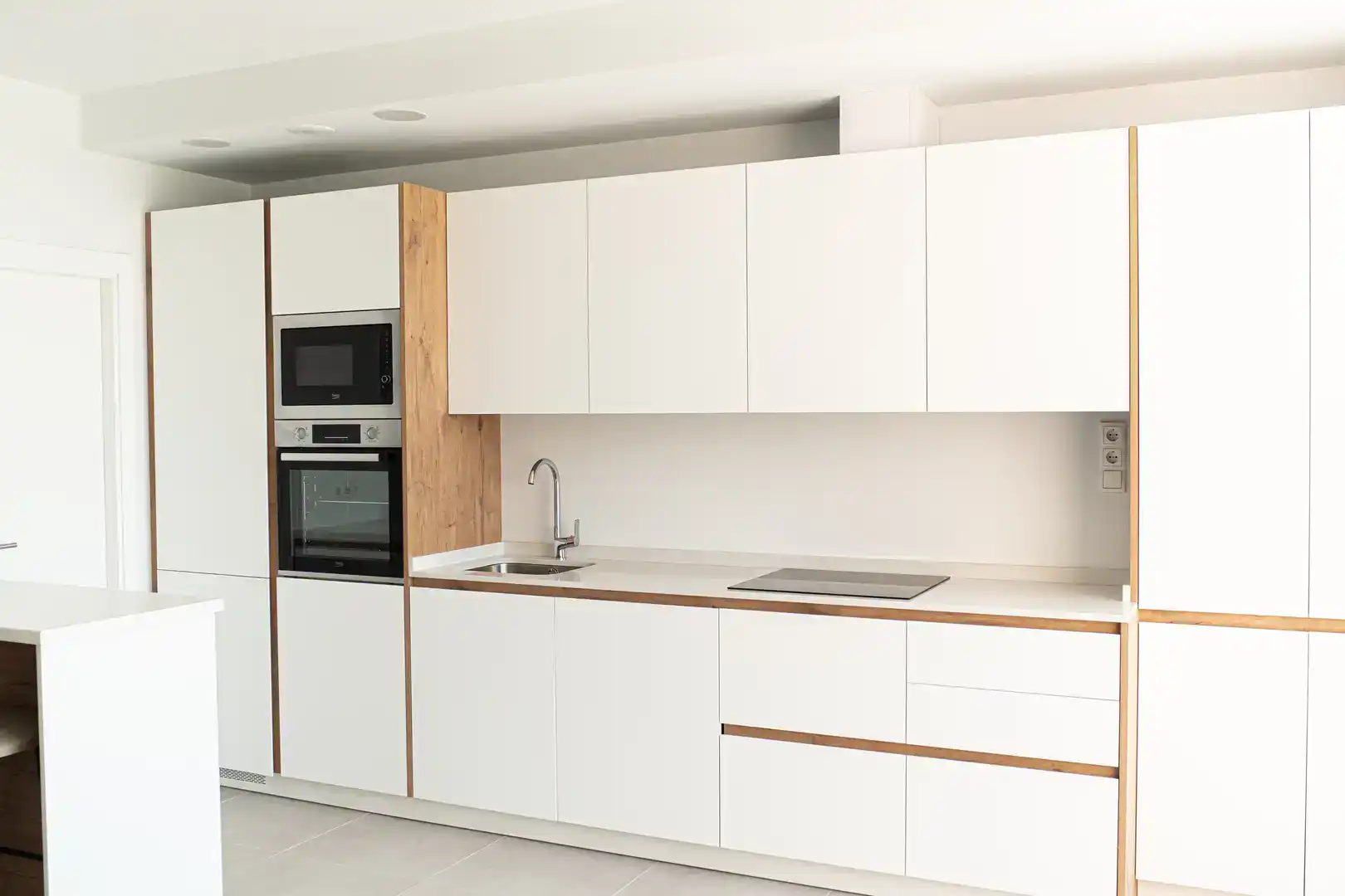 Kitchen of Flat for sale in Estepona  with Air Conditioner, Terrace and Swimming Pool