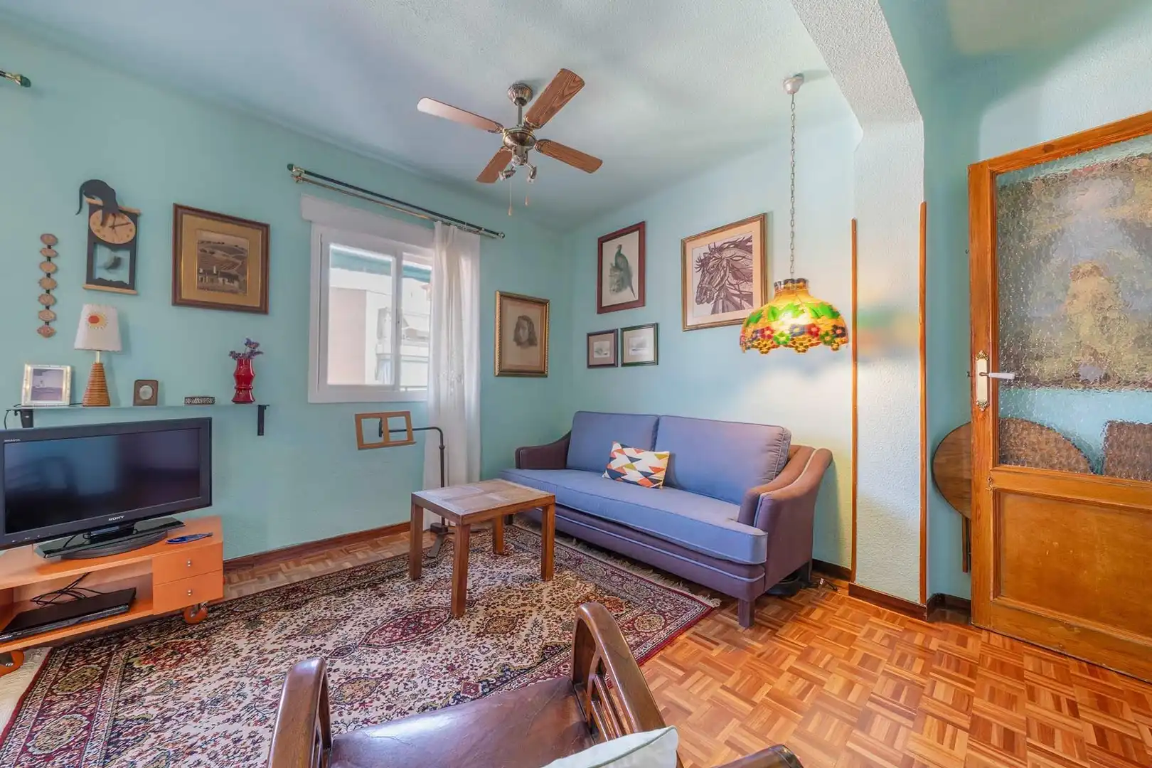 Sala de estar de Piso en venta en Madrid con Calefacción, Parquet y Trastero