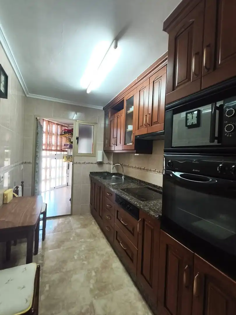 Kitchen of Flat for rent in Benidorm  with Air Conditioner, Terrace and Furnished