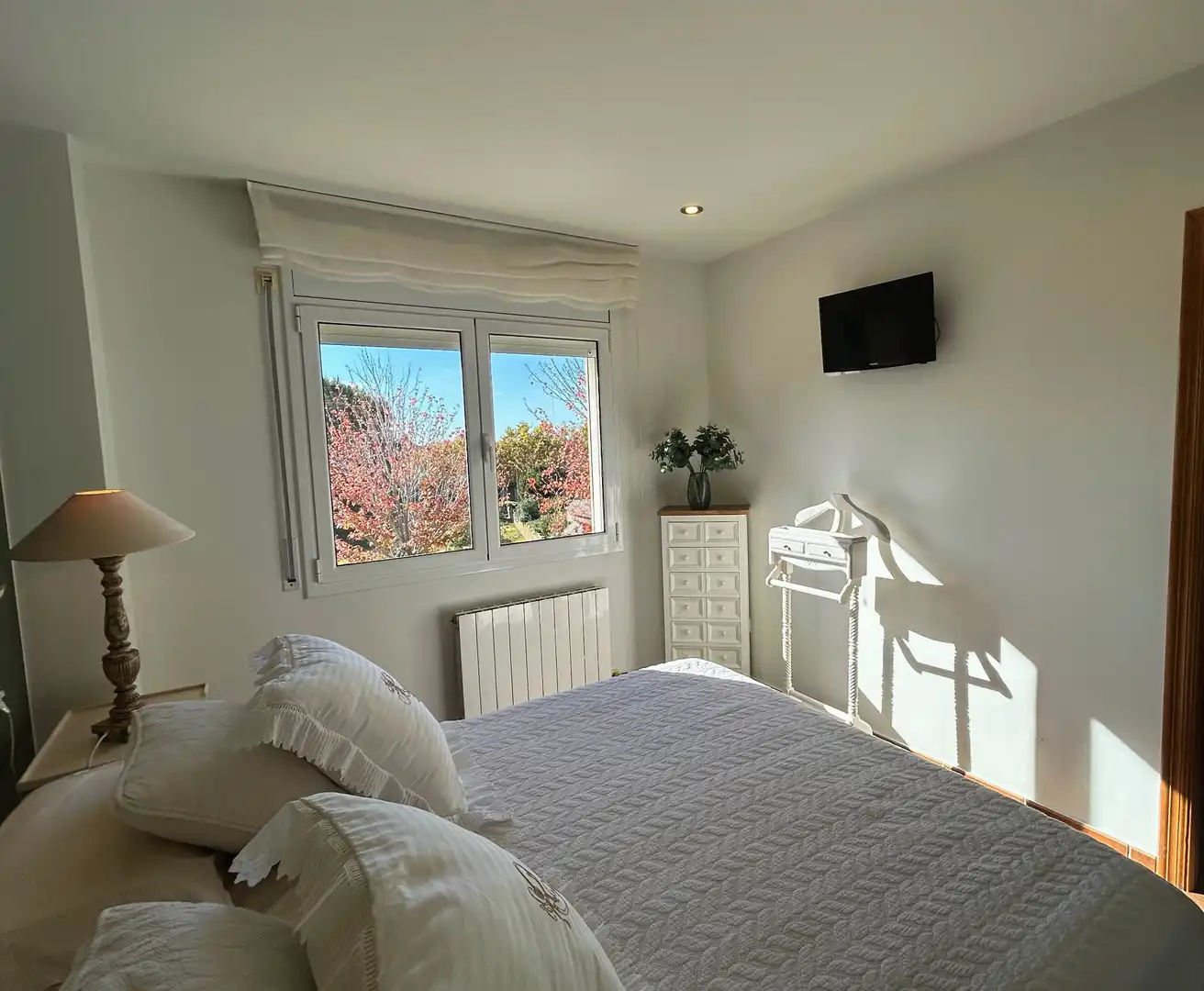 Habitación de Casa adosada en venta en Palafrugell con Aire acondicionado, Calefacción y Jardín privado