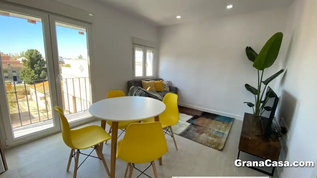 Wohnzimmer von Wohnung zur Miete in Granada mit Klimaanlage, Heizung und Terrasse