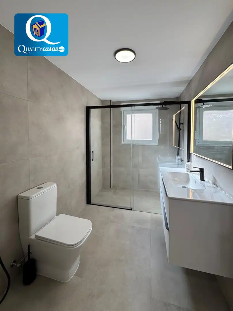 Bathroom of Detached homes for sale in El Campello  with Air Conditioner, Heating and Terrace