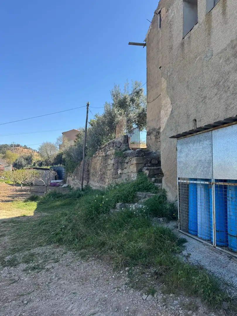 Casa adosada en venda en Alcañiz amb Terrassa, Traster i Piscina comunitària