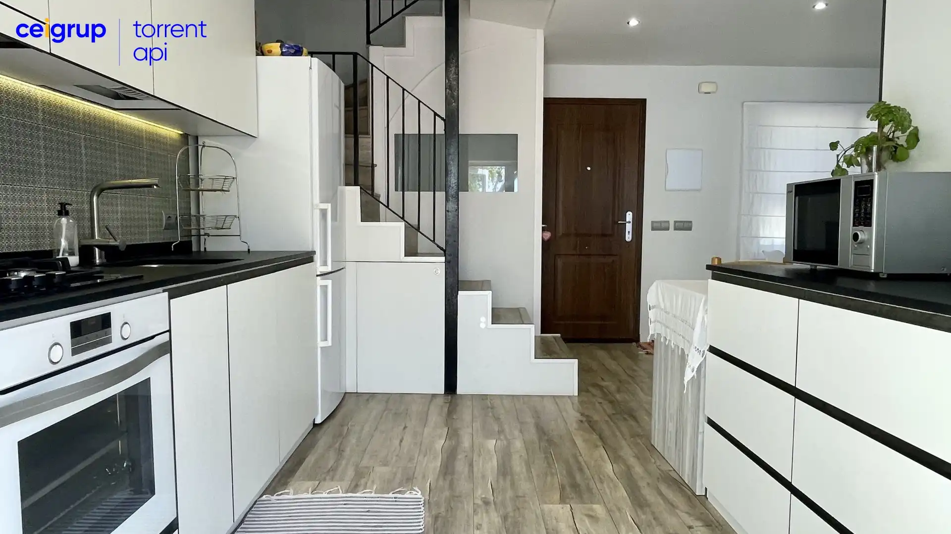 Cocina de Casa adosada en venta en L'Estartit con Terraza y Balcón