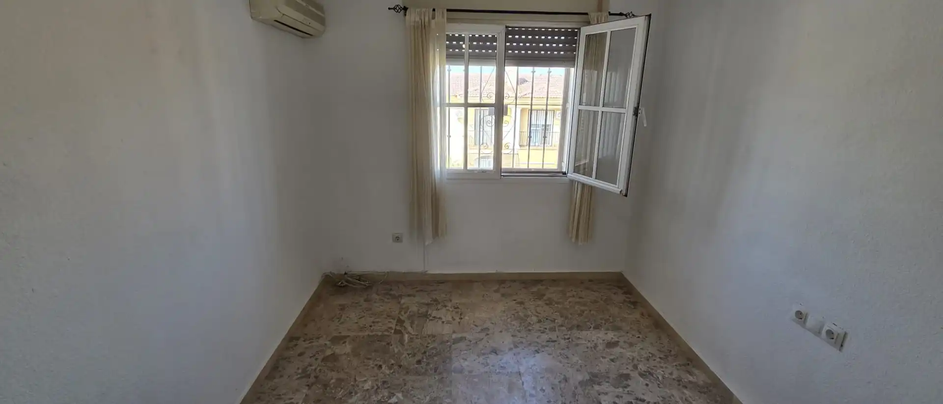 Maison jumelée avec piscine à vendre à Capellanía - Retamar, imagen 22