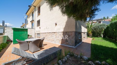 Foto 5 de Casa adosada en venta en Collado Mediano, Madrid
