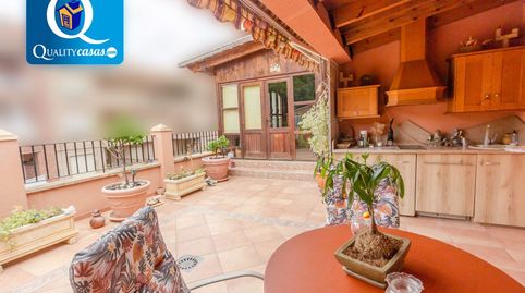 Foto 3 de Casa adosada en venta en Crevillent, Alicante