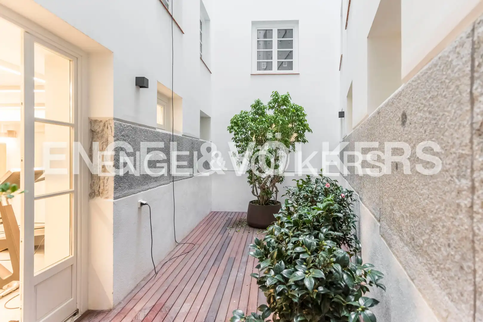 Terrasse von Wohnung zur Miete in Madrid mit Klimaanlage, Heizung und Abstellraum