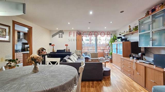 Piso en Venta en Carrer d'Arístides Maillol, 19 en La Maternitat i Sant Ramon