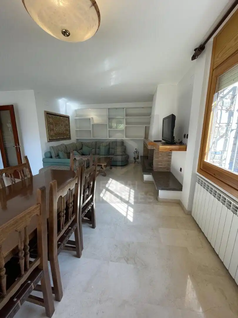 Sala d'estar de Casa o xalet en venda en Castellnou de Bages