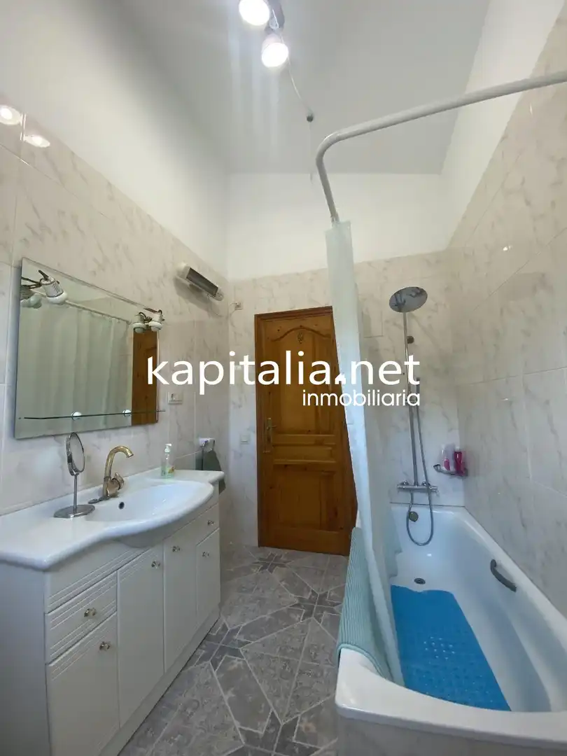Bathroom of Houses for sale in Benilloba  with Private garden and Terrace