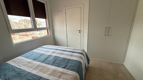 Foto 4 von Wohnung zur Miete in Barrio del Centro, Alicante / Alacant