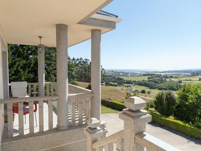 Terrassa de Casa o xalet en venda en Foz amb Calefacció, Terrassa i Moblat