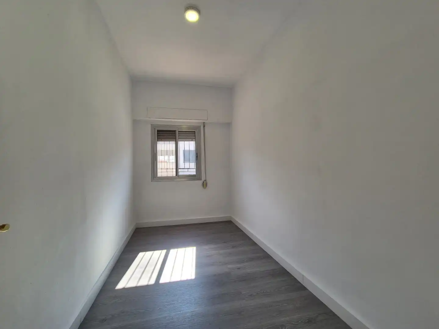 Habitación de Casa o chalet en venta en Gilet con Aire acondicionado, Terraza y Balcón