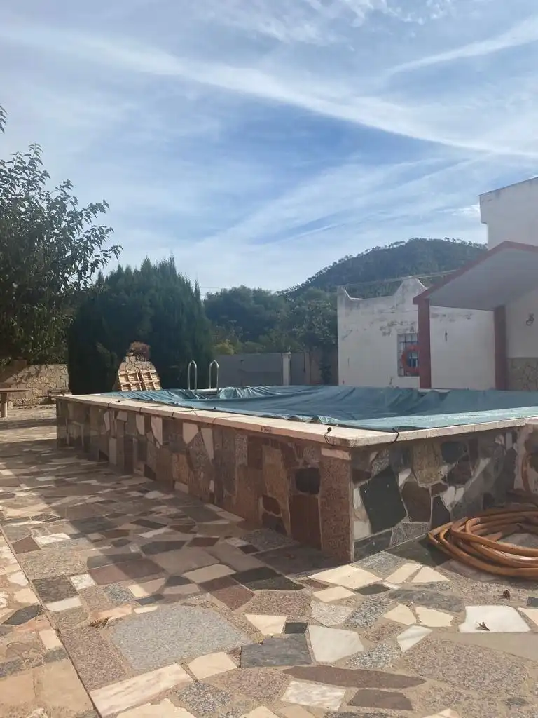 Piscina de Casa o xalet en venda en La Pobla de Tornesa amb Jardí privat, Terrassa i Traster
