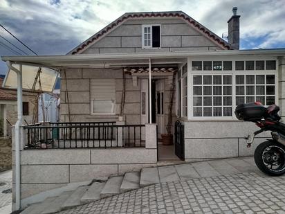 Exterior view of House or chalet for sale in Redondela  with Heating, Private garden and Storage room