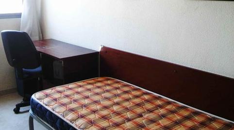 Foto 4 de Piso de alquiler en Barrio del Nervión,  Sevilla Capital