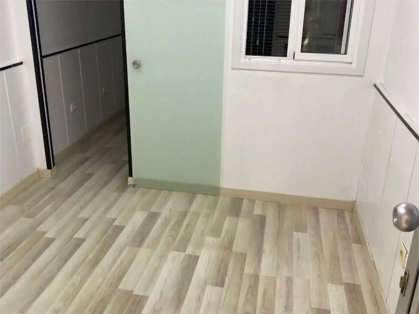 Local de lloguer en Pinseque amb Aire condicionat i Parquet